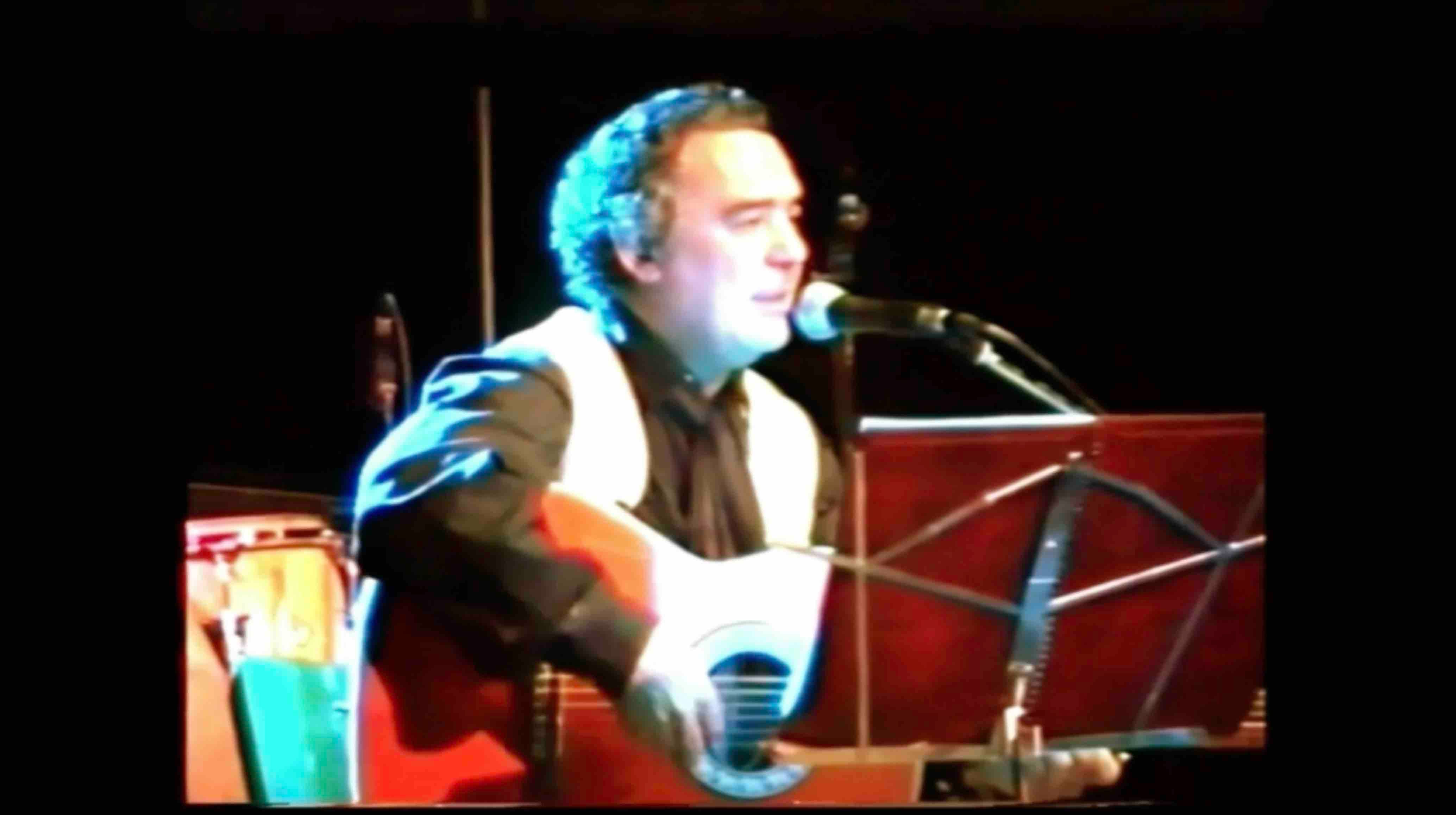 01 Captura_Osvaldo Rodríguez Surrey Hall 1990 Londres.jpg